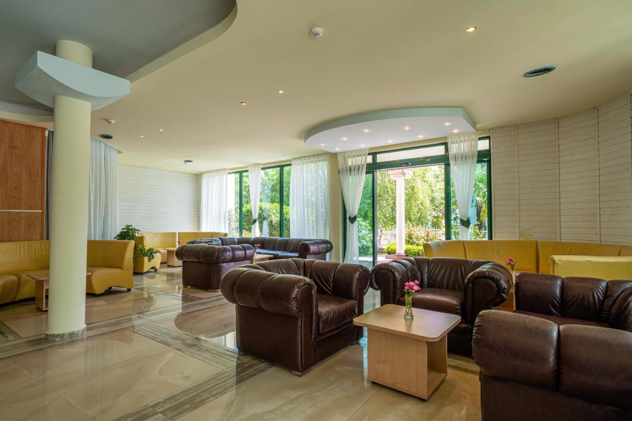 Perla Plaza Hotel Приморско Экстерьер фото