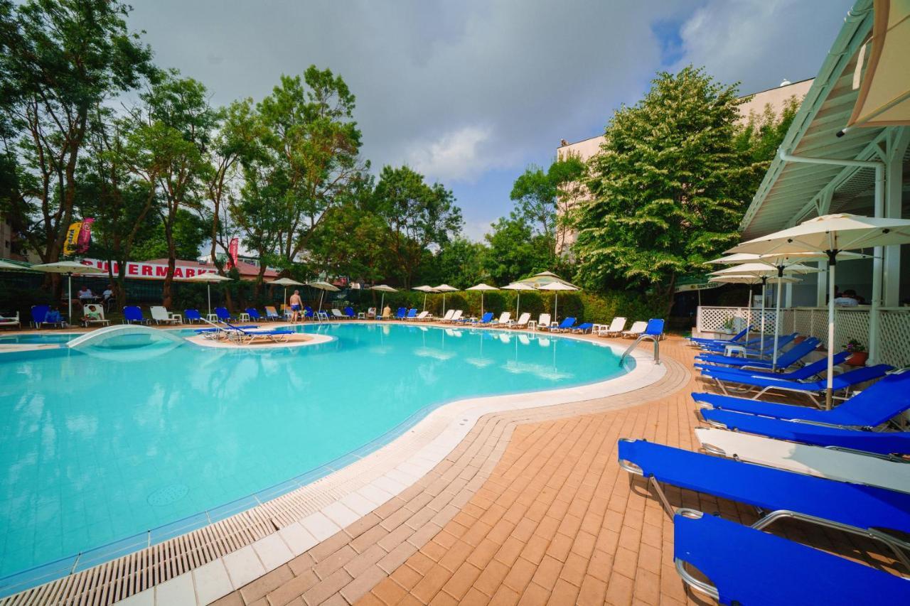 Perla Plaza Hotel Приморско Экстерьер фото