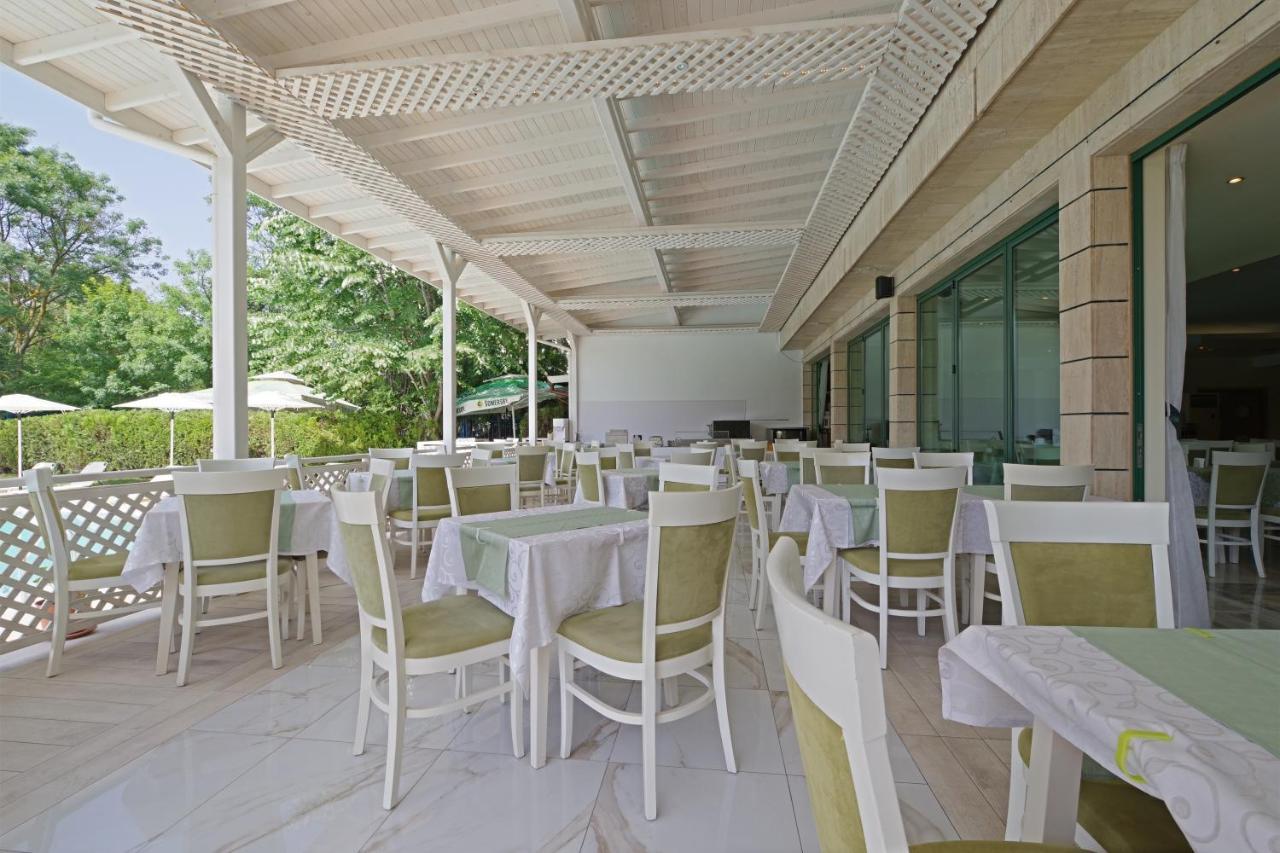 Perla Plaza Hotel Приморско Экстерьер фото